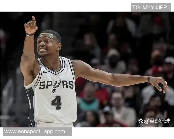 福克斯表现出色20投10中砍下全场最高26分助球队赢得胜利